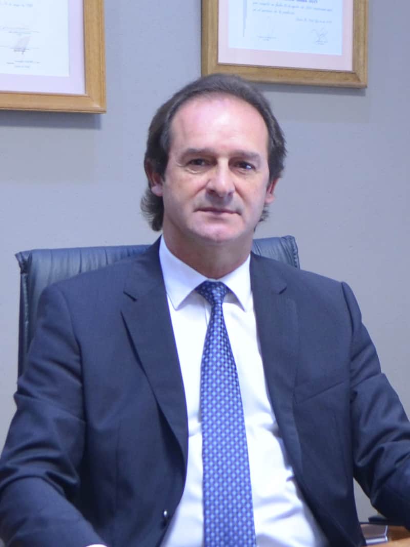 Dr. Marcelo A. Asan