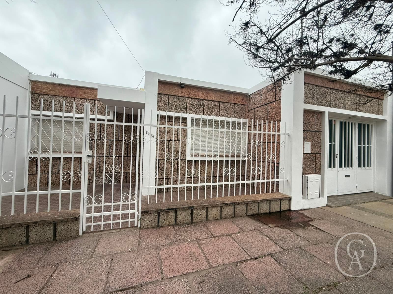 Casa en GUTIERREZ