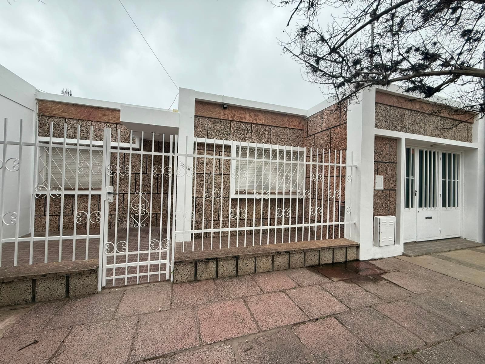 Casa en GUTIERREZ